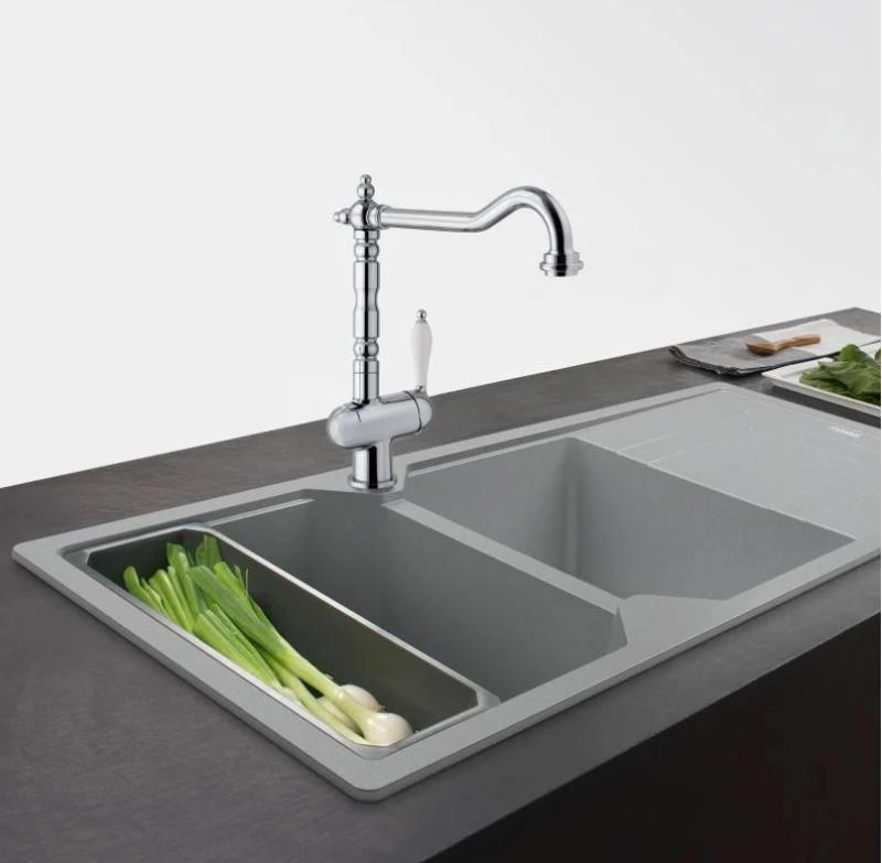 Franke Particolare Old England klasický kuchynský kohútik chróm 115.0060.360