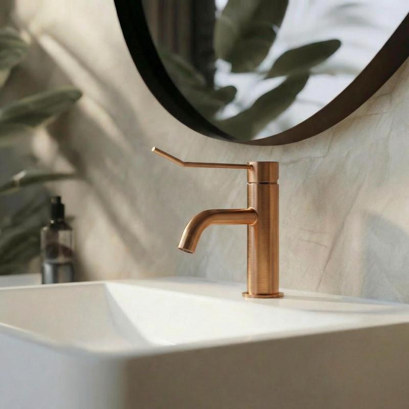 Waterevolution Flow umývadlová batéria vrátane click plug PVD brúsená meď T111CPE