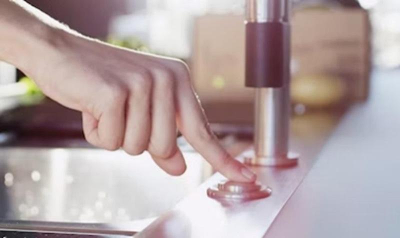 Franke Maris MRX 210.19 malý nerezový drez na úrovni pracovnej dosky 127.0568.037