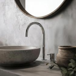 Waterevolution Flow 2-otvorová umývadlová batéria chróm s nízkym U 200mm výtokom T1122U01