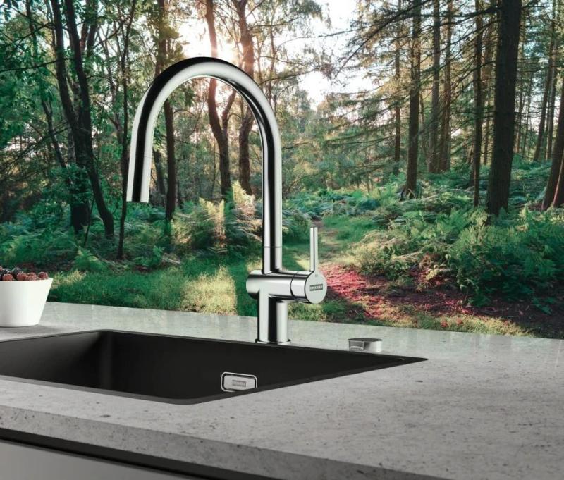 Franke Active J Kuchynská batéria chróm s výsuvnou sprchou 115.0653.401