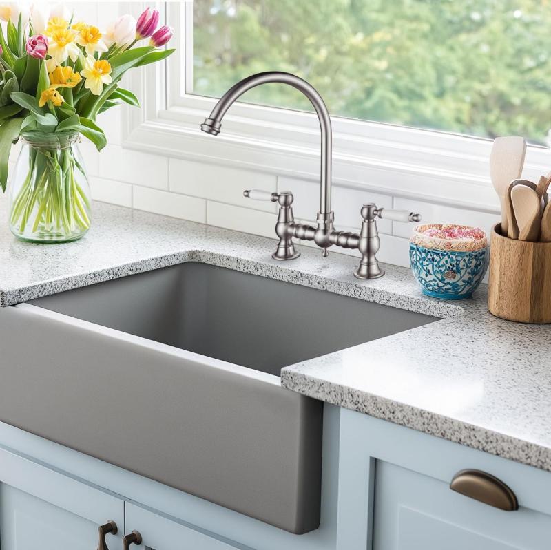 AquaTrimo Country 2-otvorová klasická kuchynská nostalgická mostová batéria s okrúhlym výtokom chróm 21CT7655CM