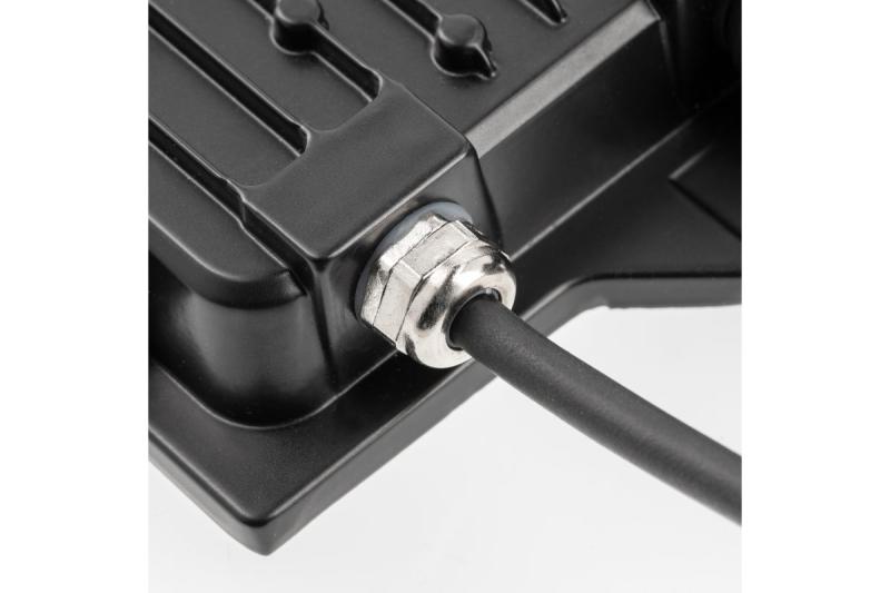 G-TECH LED reflektor s pohybovým senzorom,50W, 5000lm,AC220-240V,50/60 Hz,PF>0,9,RA>80,IP65,120°,4000K,čierna 1208959178