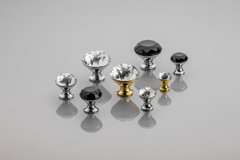 Kľučka Zamak Crystal Palace B 25mm chróm + ČIERNY KRISTÁL 1208959271