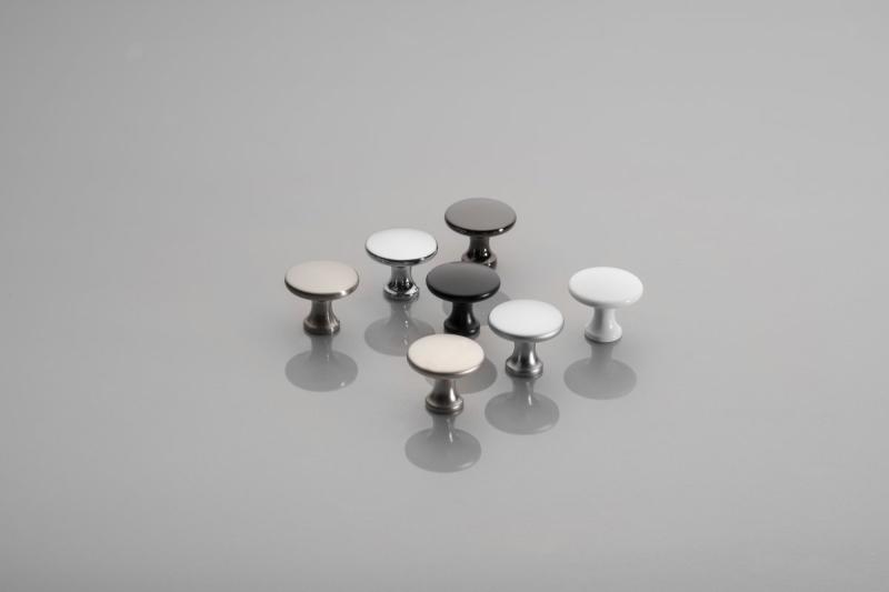 Gombík Zamak UDINE chrom 1208959331