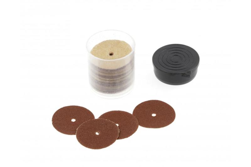 Hoegert Mini brúska v kufri vrátane 184 extra príslušenstiev 1208960199 HT2E101