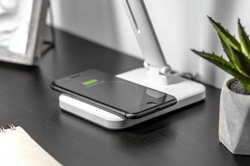 Decor IZUKA LED stolná lampa 6W 400lm AC220-240V 50/60Hz CCT indukčná nabíjačka biela. 1208962496