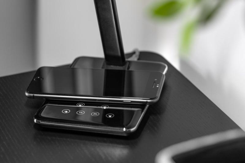 Decoračná stolová lampa Tritton 6W 340lm AC220-240V 4-CCT Bezdrôtové nabíjanie USB PF>0,5 RA>80 čierna 1208962518