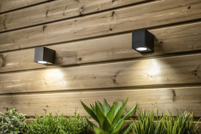 Svetelný dekoratívny nástenný panel s jednosmerným svietením TIAGO KW GU10 MAX.35W IP54 AC220-240V 50/60Hz čierny. 1208963206