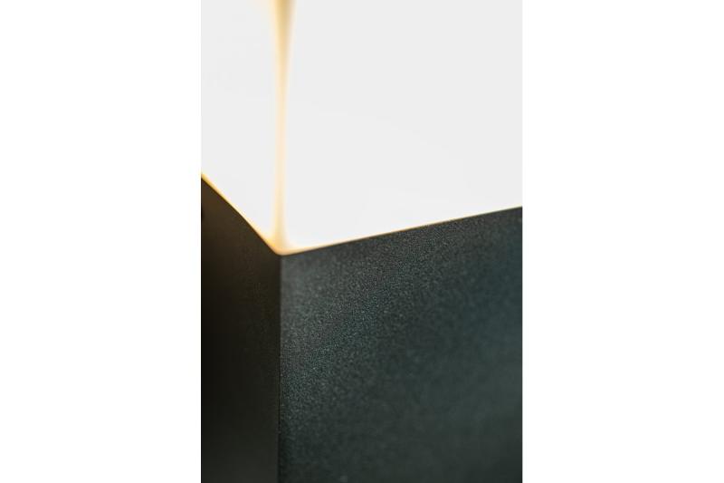 Tuindecoratiearmatuur LARGO-AU E27 MAX.15W IP44 AC220-240V 50-60Hz wandlamp met rechte bovenkant in grafitovej farbe. 1208963916