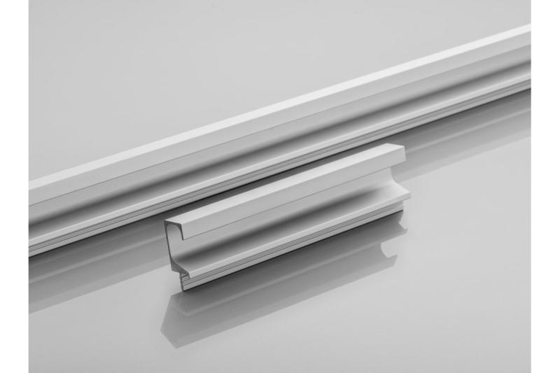 Nepretržitý profil hliníkovej rukoväte C l=3500mm čierny mat 1208964055