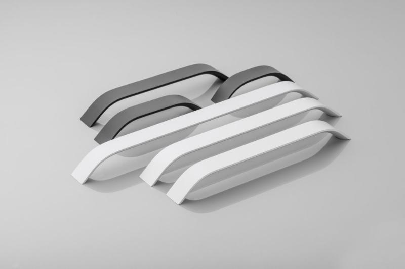 Rukoväť 337 l-320 (hliník) čierna anóda 1208965432