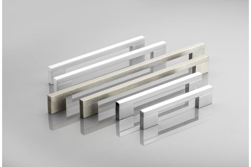 Hliníkové držadlo A18 C=256 mm hliník 1208965455