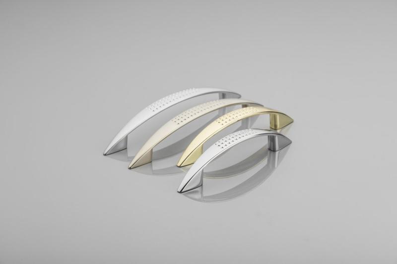 Rukoväť Zamak 05 C=128mm satén 1208965729