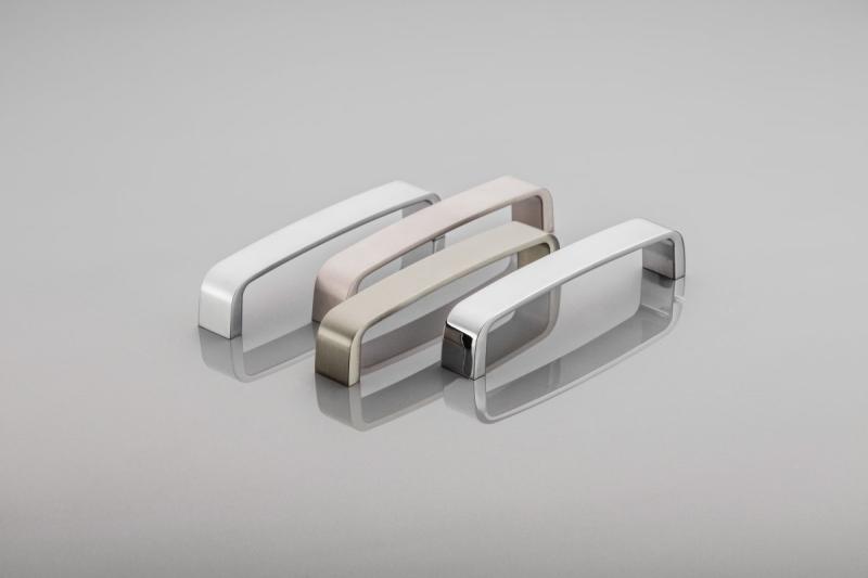 Rukoväť Zamak G133 C=128mm hliník 1208965746