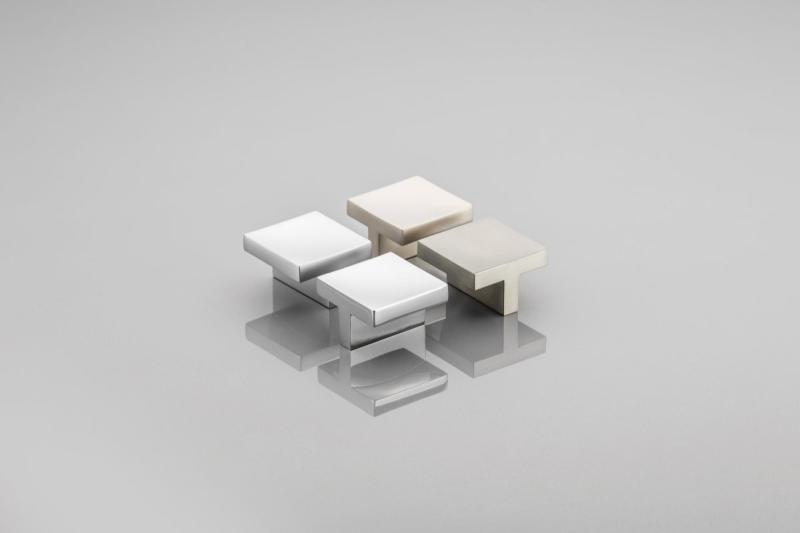 Rukoväť Zamak 40x40mm C=32mm kartáčovaná oceľ 1208965775