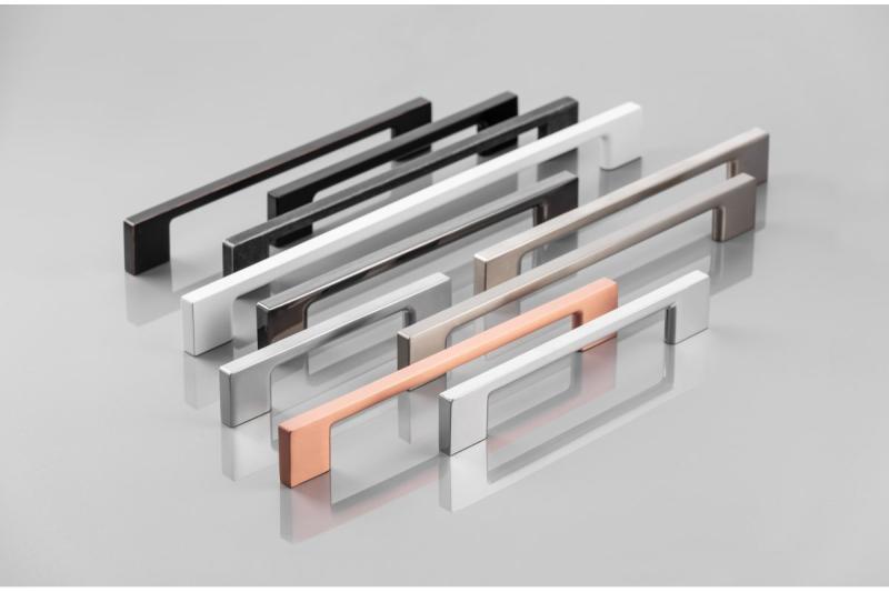 Rukoväť Zamak 819 C=96mm chróm 1208965795