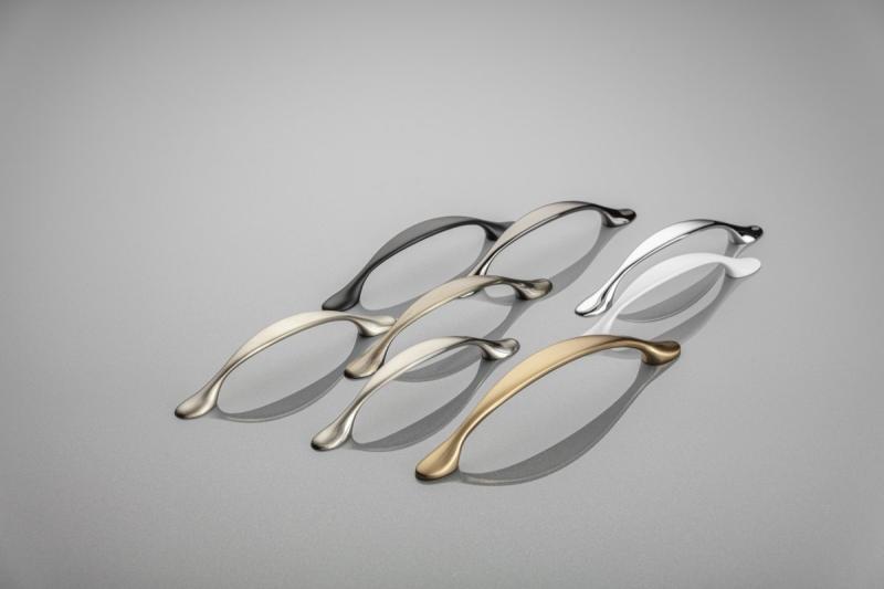 Rukoväť Zamak CAMAIO C=128mm chrome 1208965922