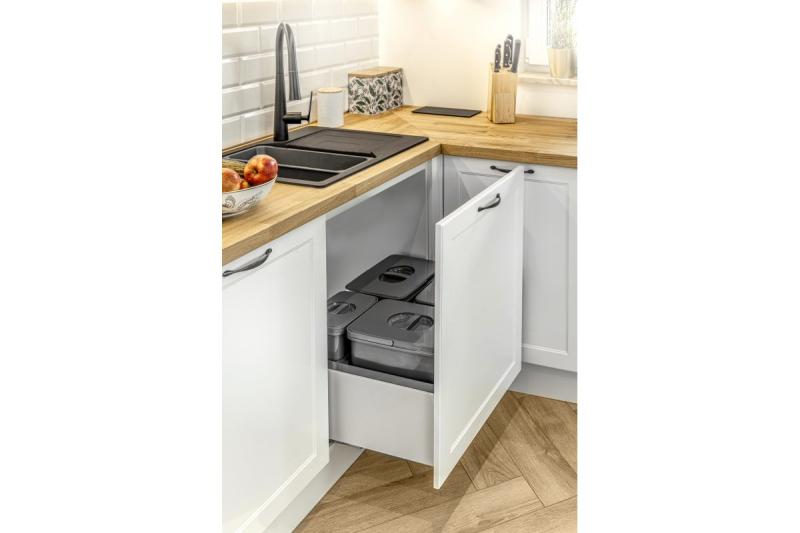 Rukoväť Zamak CAMAIO C=128mm čierna matná 1208965928