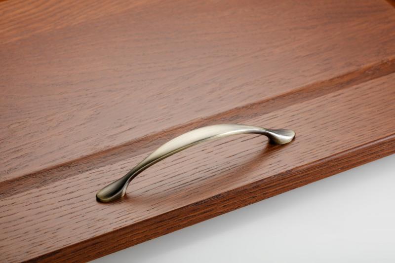 Rukoväť cievky CAMAIO C=128mm šampanské 1208965929