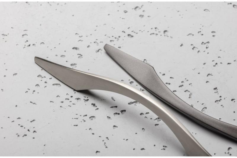 Kľučka z zliatiny EAST C=128 mm, matná sivá 1208965992