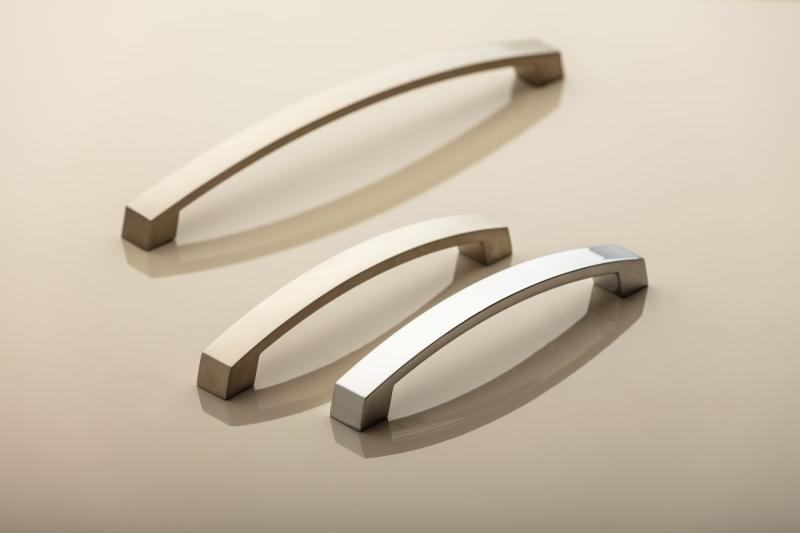 Rukoväť Zamak G0, C= 256 mm, chróm 1208966049