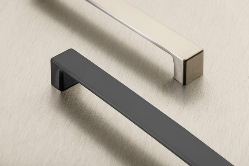 Rukoväť Zamak MODENA, C= 160 mm, čierna matná 1208966123