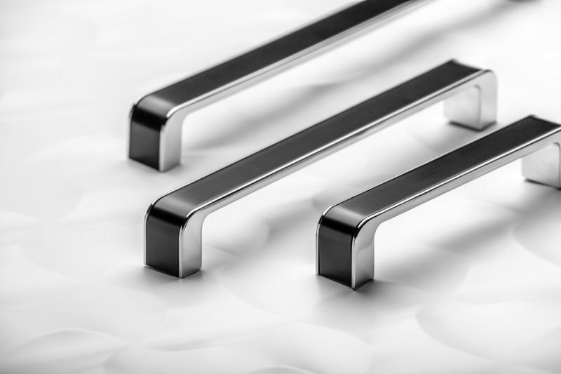 Rukoväť Zamak MONA C=192 mm chróm/čierna 1208966131