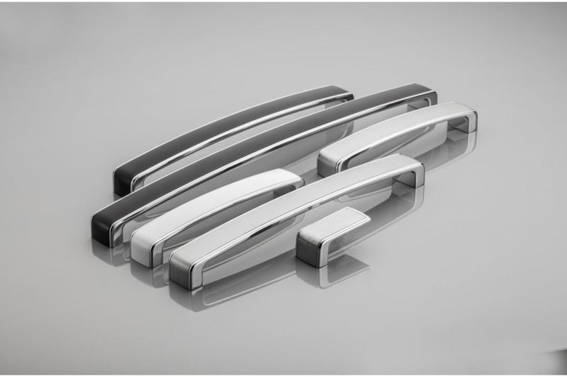 Zamaková rukoväť MONZA C=384 mm biela 1208966142