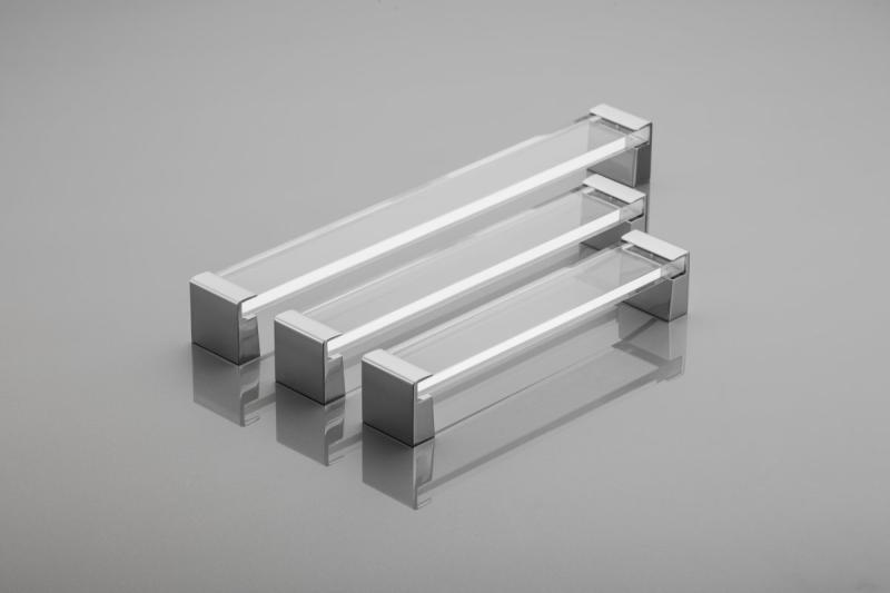 Zamaková rukoväť OLIVA C=160 mm chrómové nožičky + priehľadný akrylát 1208966156