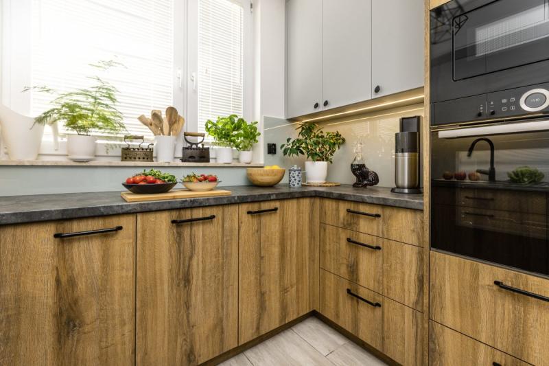 Rukoväť Zamak OTTO C = 160 mm čierna matná 1208966180