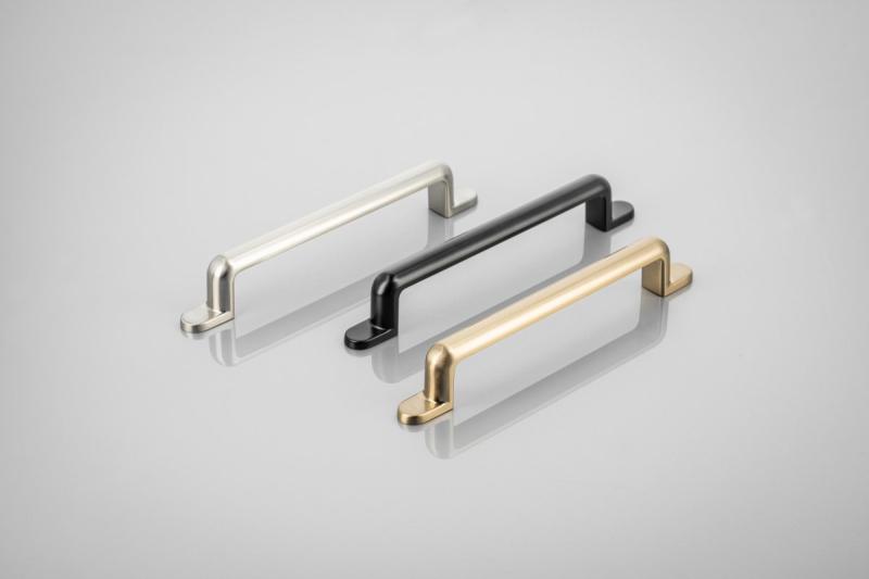 Rukoväť Zamak OTTO C = 160 mm šampanské 1208966181