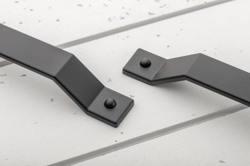 Rukoväť z zliatiny Zamak STEP C = 160 mm čierna matná 1208966205