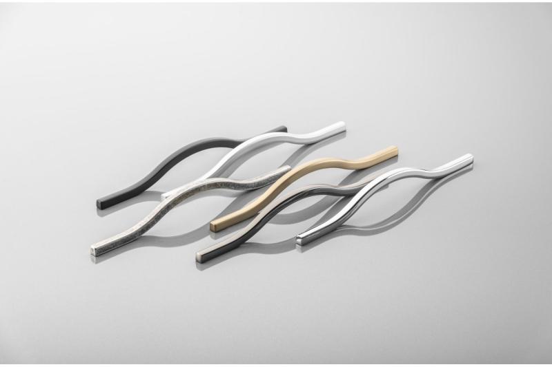 Zamaková rukoväť VITO C=160 mm hliník (MC) 1208966242