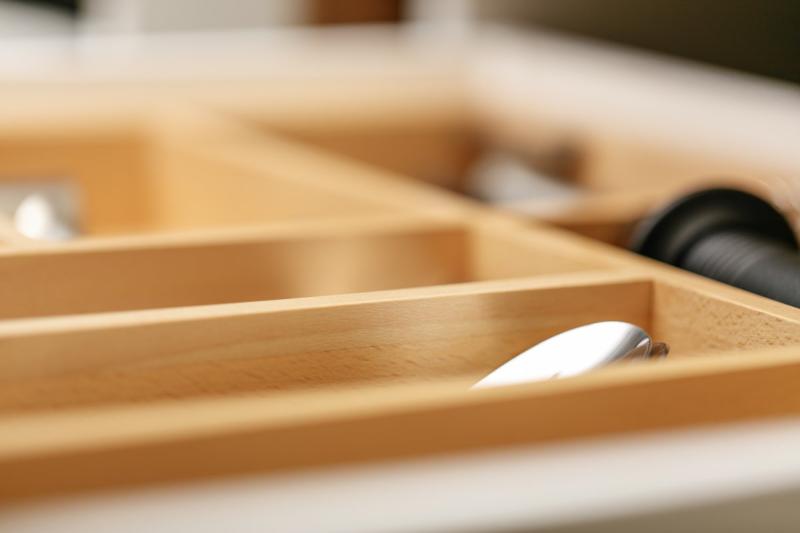 Decor Cutle Príbory Zásuvka Nastaviteľný príborník Farba Buk 1208966290