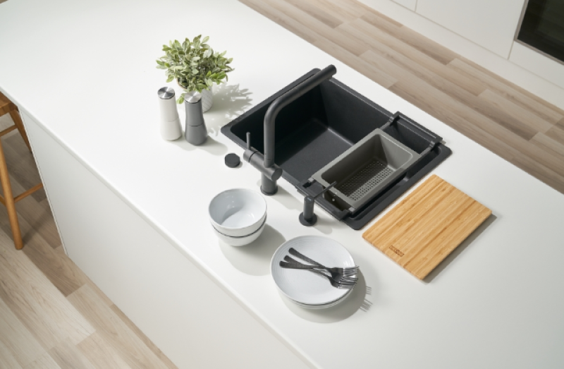 Franke Univerzálna Sada Príslušenstva All-In Set 1 - Doska na krájanie, Plastová Vložka a Teleskopický Mostík 112.0655.481