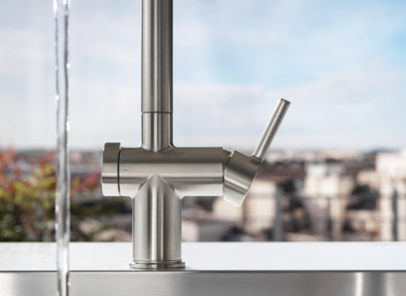 Franke Active Twist Jednopáková Batéria Nerez s Vytiahnuteľnou Hubicou a Integrovaným Ovládaním Odpadu 115.0653.505