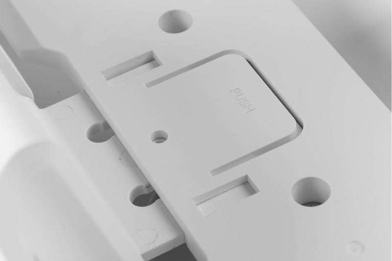 Slnečný svietidlový armatúra s detektorom pohybu a súmraku DAVOS, LED, 1000lm, 4000K, 2000mAh, IP54, biela