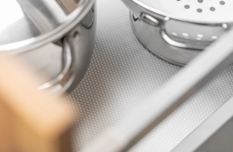 Dekor Cutle Kuchynská protišmyková podložka 480x5000mm Biela 1208969952