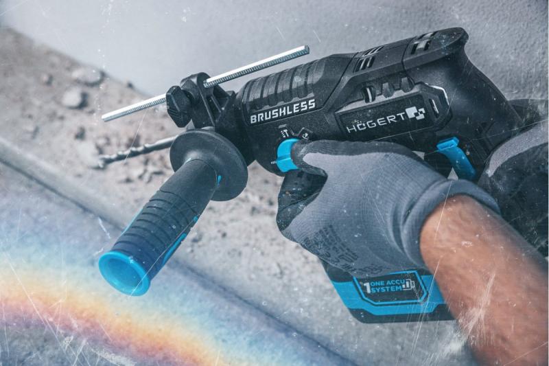 HÖGERT akumulátorová príklepová vŕtačka, bezuhlíková, 18V, s funkciou sekáča.