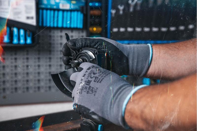 HÖGERT Akumulátorová uhlová brúska 125MM 18V - bez batérie.