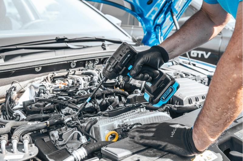 HÖGERT akumulátorová rázová uťahovačka sada 200 Nm 18V s bezuhlíkovým motorom