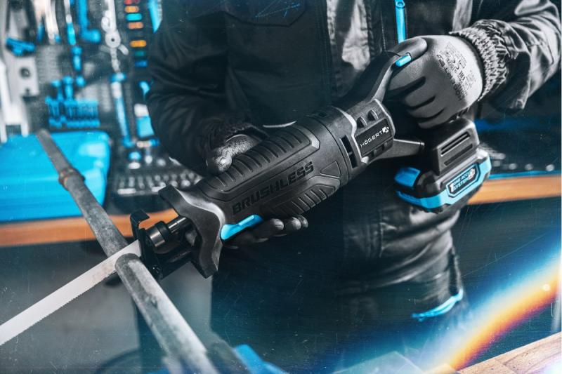 HÖGERT akumulátorová mečová píla sada, 18V, bezuhlíková, batéria, nabíjačka, príslušenstvo