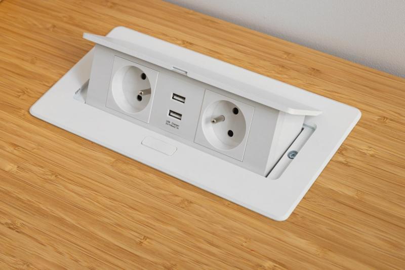 Mäkký výsuvný modul zásuviek.