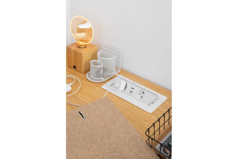 Mäkký výsuvný modul zásuviek.