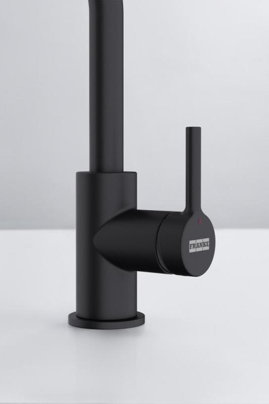 Franke Lina L Kuchynská batéria Otočná výpust Polar White 115.0728.479