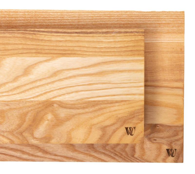 Woodsea Sushi M - Sushi doska z dubového dreva s nožičkami z orechového dreva 30x17 cm 1208971585