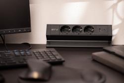 Nábytková zásuvka BASCO, 3xSHUKO, USB A+C, kábel 1,5 m, čierna